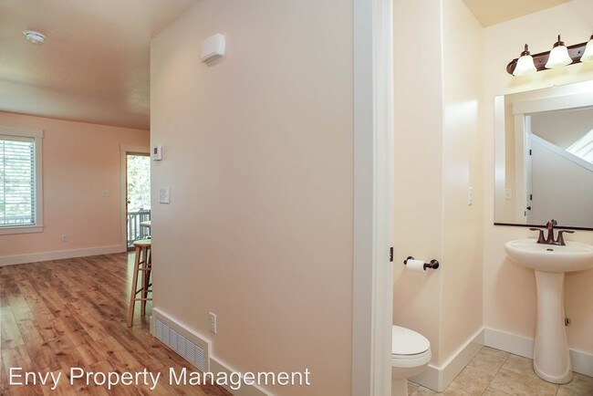 Foto del edificio - 4 br, 3.5 bath House - 1492 E. 6225 S.
