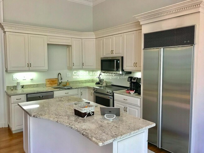 Foto del edificio - 263 Commonwealth Avenue