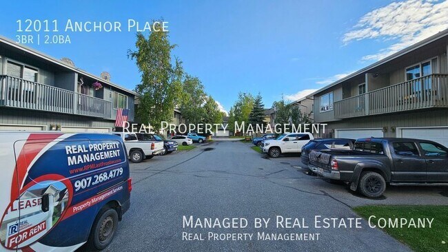 Building Photo - South Anchorage Three Bed Townhome