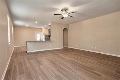 Building Photo - 22031 Lost Lantern Dr