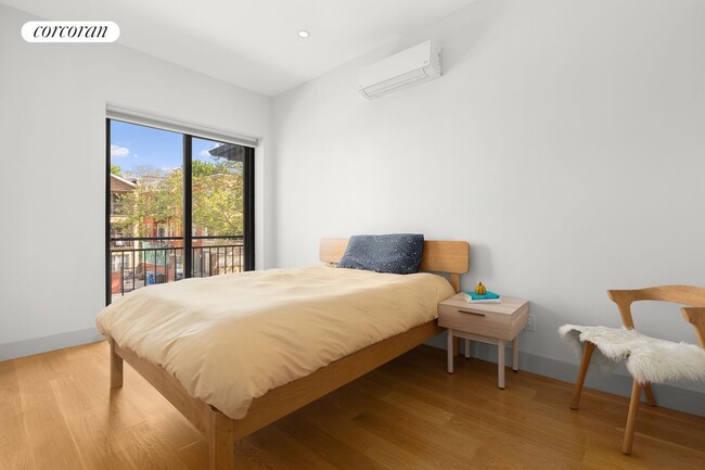 Foto del edificio - 228 Quincy St