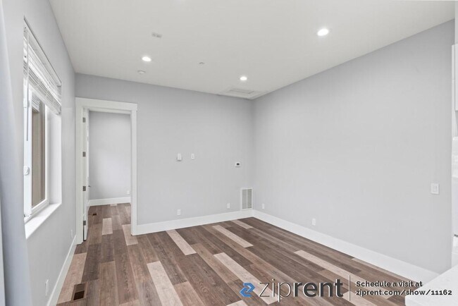 Building Photo - 42046 Paseo Padre Pkwy