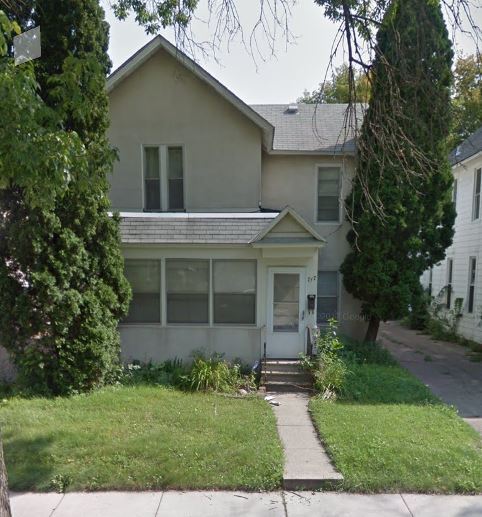 Foto del edificio - 717 2nd St. NE