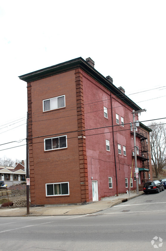 Building Photo - 3800 Butler St