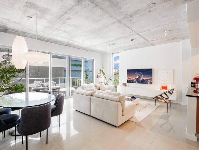 Foto del edificio - 3449 NE 1st Ave