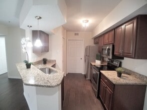 Building Photo - 12512 Crest Springs Ln