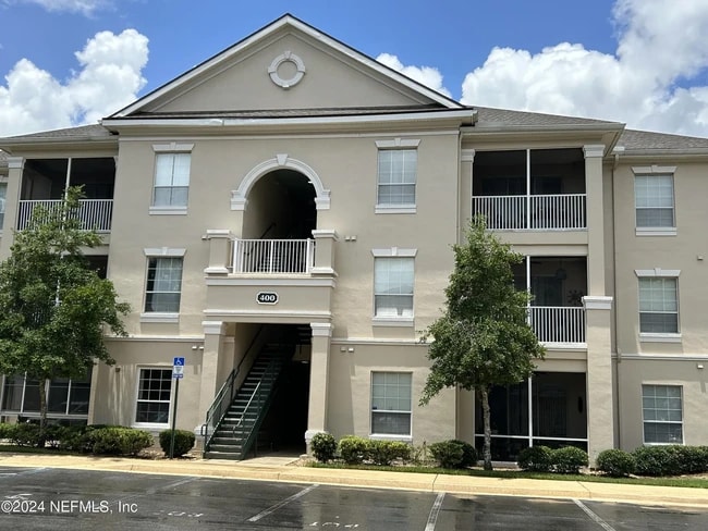 Building Photo - 8601 Beach Blvd