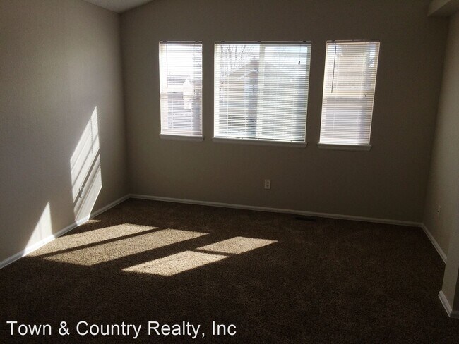 Building Photo - 3 br, 2.5 bath House - 9146 Granger Lane