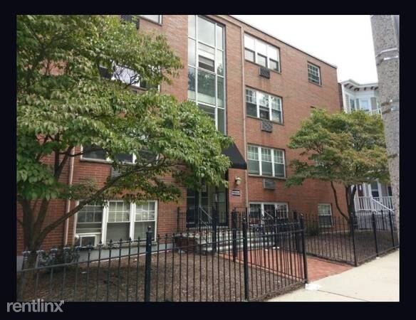 Primary Photo - 2 br, 1 bath Apartment - 520 Talbot Ave