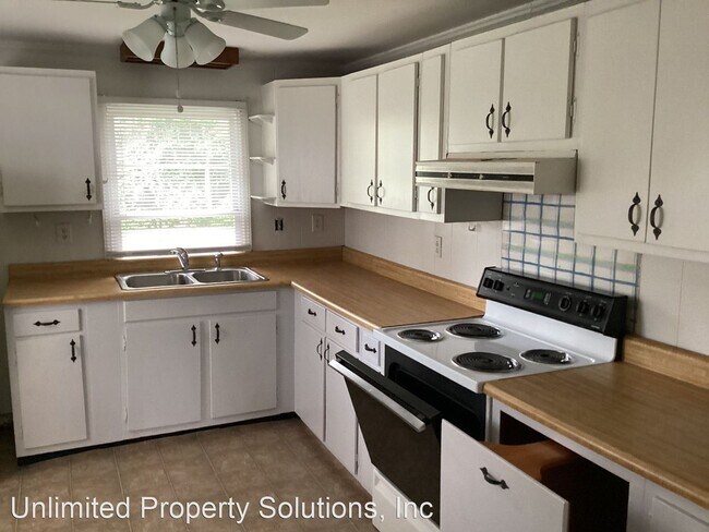 Foto del edificio - 1 br, 1 bath House - 223 Myrtle Avenue #B