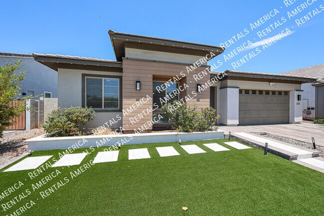Building Photo - 1530 E San Carlos Way