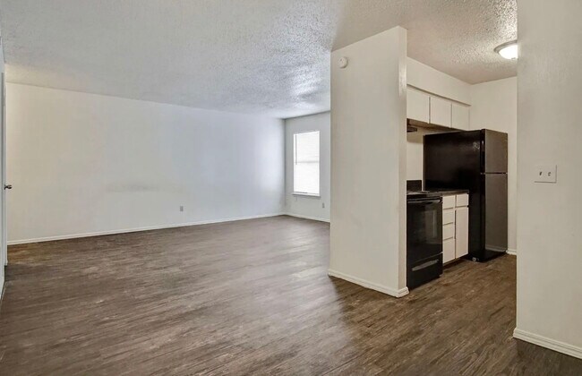 Foto del edificio - 2813 NW 59th St