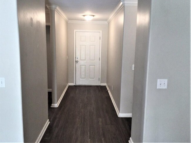 Foto del edificio - 177 Fox Glen Ct