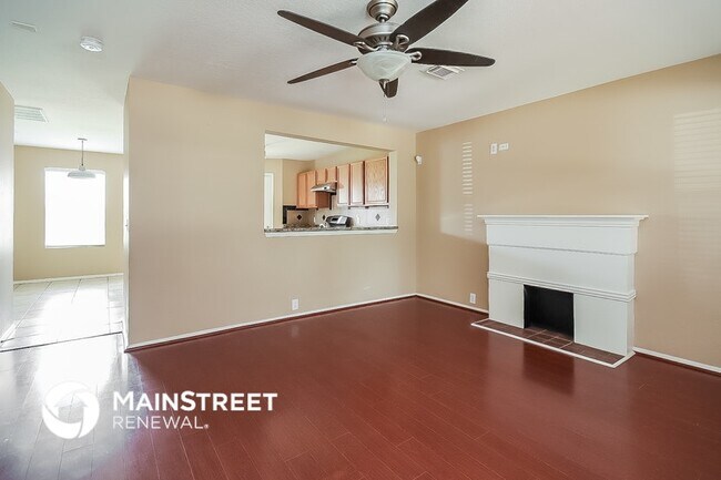 Foto del edificio - 3234 Dartmouth Field Ln