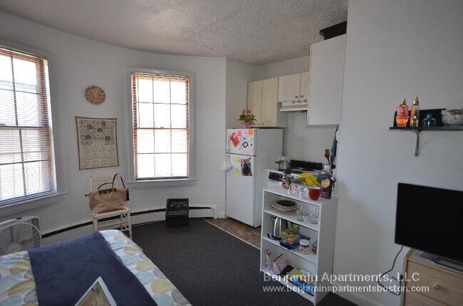 Foto del edificio - 28 S Huntington Ave