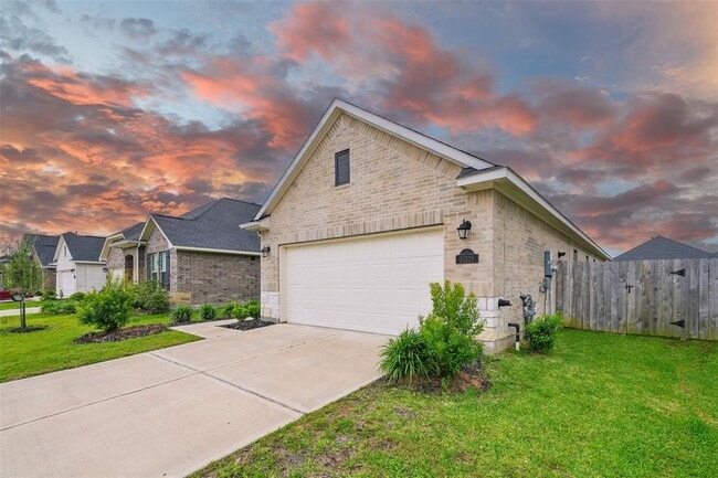 Building Photo - 31335 Horseshoe Meadow Bend Ln