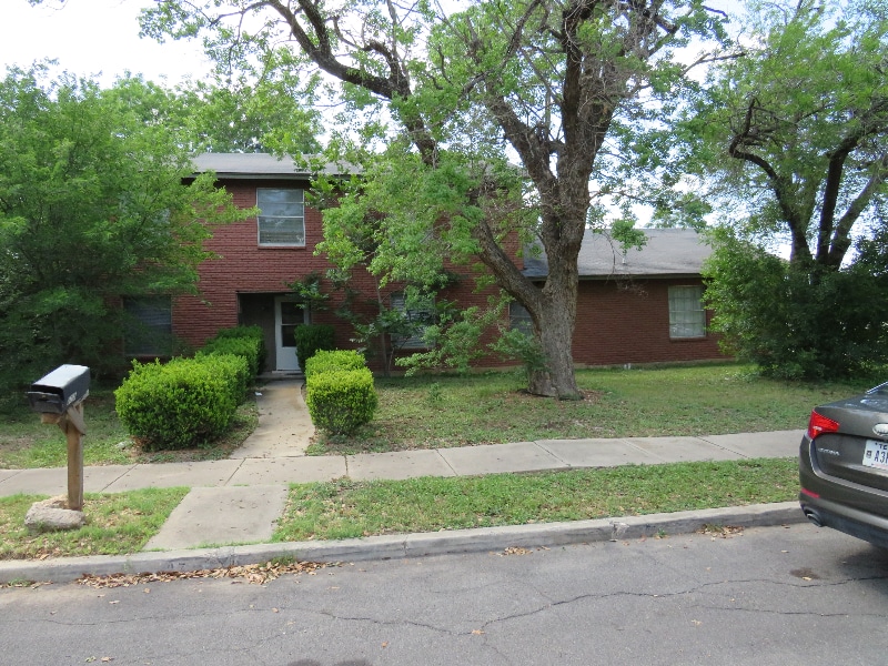 Primary Photo - 9715 Nona Kay Dr