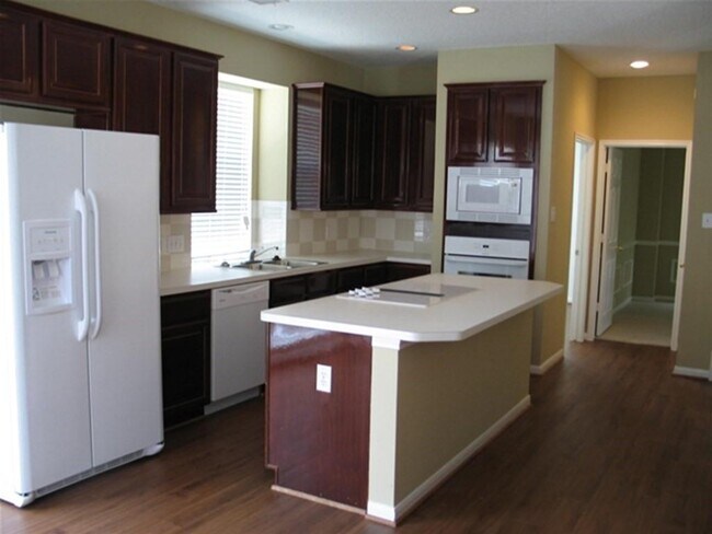 Foto del edificio - 13103 Mossy Bark Ln