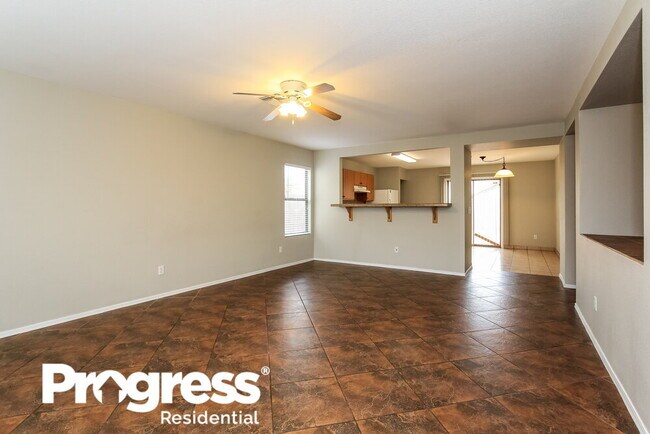 Building Photo - 11509 W Bloomfield Rd