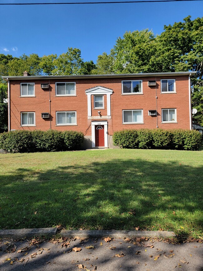 Building Photo - 426 Harper Ave