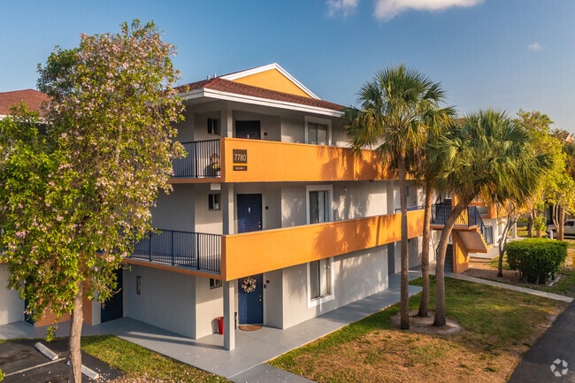 Building Photo - Midora at Woodmont