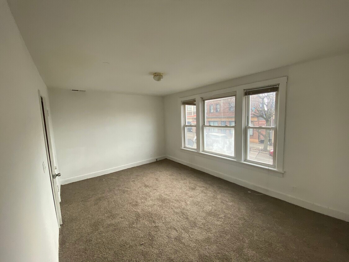 499 Brownsville Rd Unit 507 2nd, Pittsburgh, PA 15210 499 Brownsville