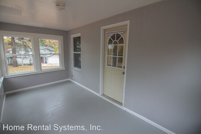Building Photo - 2 br, 2 bath House - 4815 Bartlett Boulevard