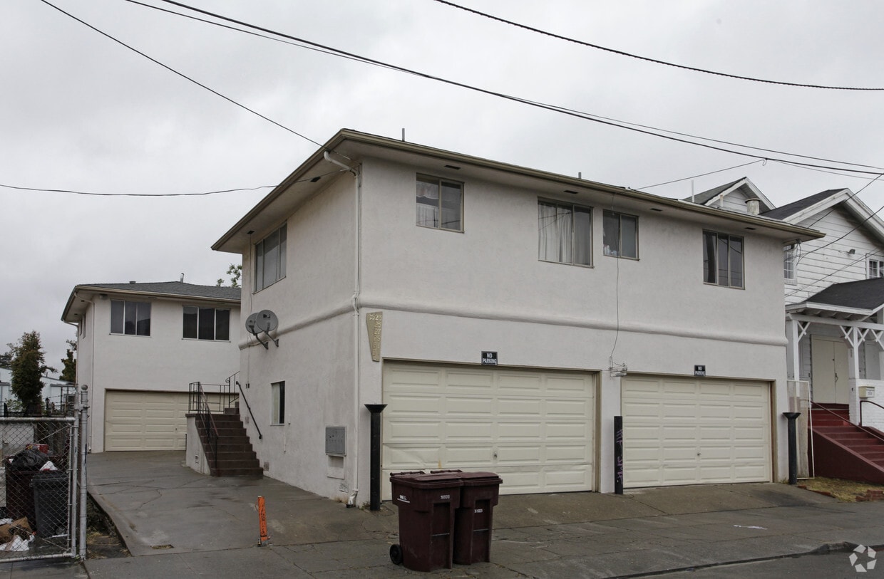 Primary Photo - 2523-2533 Mason St