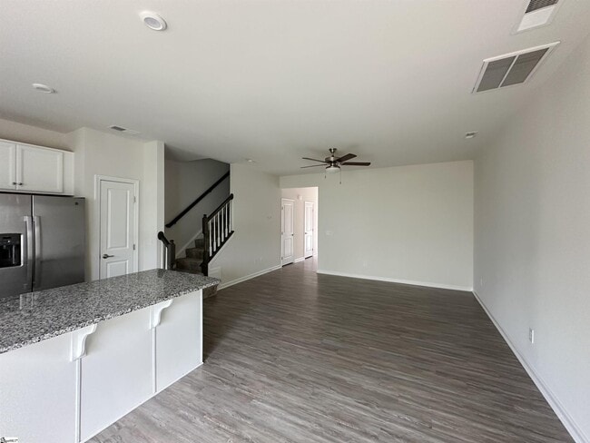 Building Photo - 100 McGuires Pl