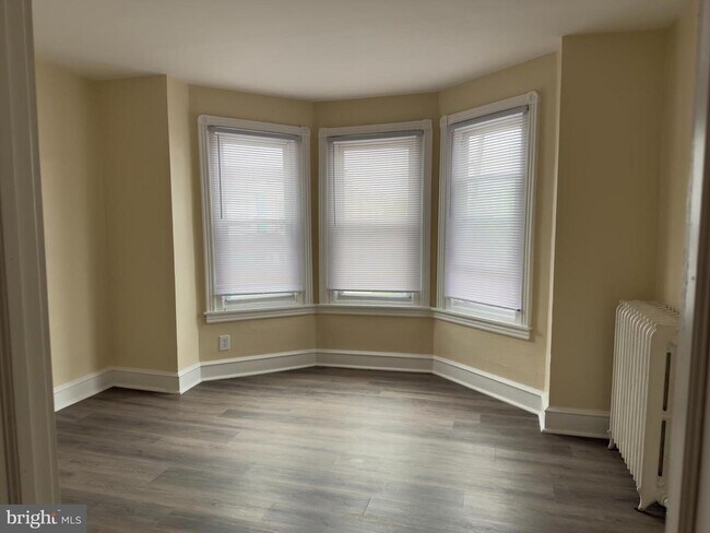 Foto del edificio - 127 W Gale St