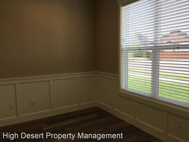 Foto del edificio - 3 br, 2.5 bath House - 909 Whistle Way