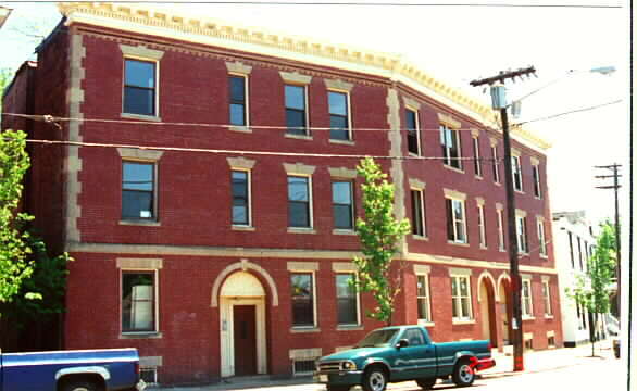 Foto principal - H.E.S. House