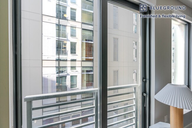 Foto del edificio - 950 3rd St NW