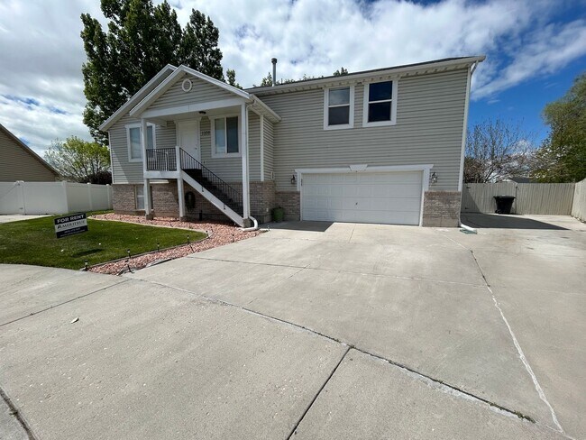 Foto del edificio - 4 Bedroom 4 Bathroom Home in Provo, Utah!