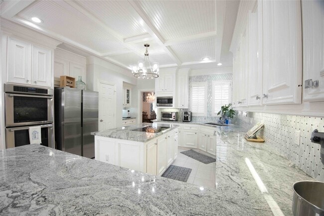 Foto del edificio - 615 Timber Cir