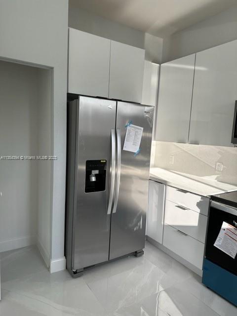 Foto del edificio - 2801 NW 9th Pl