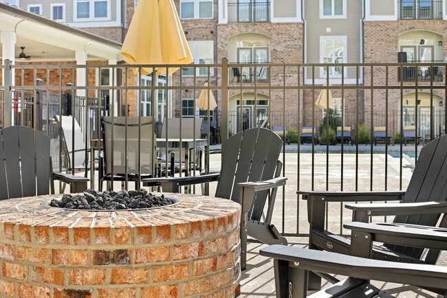 Building Photo - Comet North Raleigh