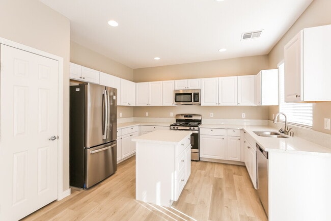 Foto del edificio - 4409 Bacara Ridge Ave