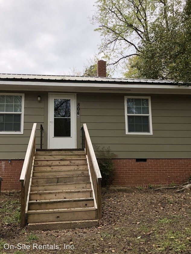 Foto principal - 804 S 3rd St