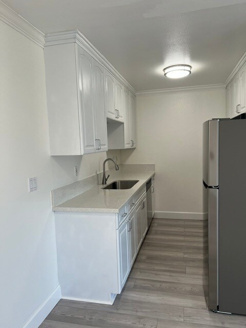 Foto del edificio - 676 Seacoast Dr
