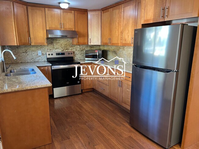 Foto del edificio - $1,000 Rent Credit if move-in occurs befor...