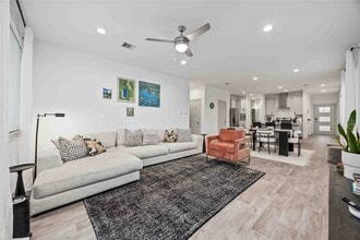 Building Photo - 2802 Wingmore Ln