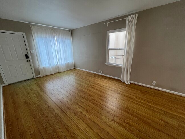Foto del edificio - 231 13th St