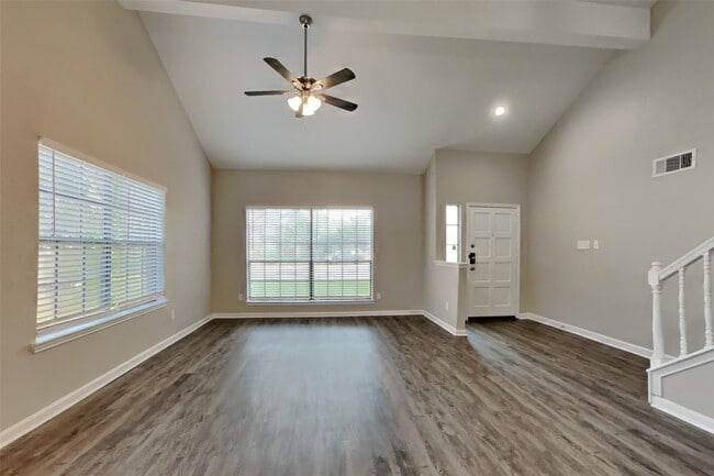 Foto del edificio - 4223 Shady Village Ct