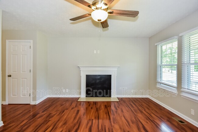 Building Photo - 108 Shady Ln