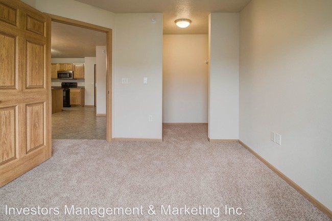 Foto del edificio - 2720-2720 20th Ave SW