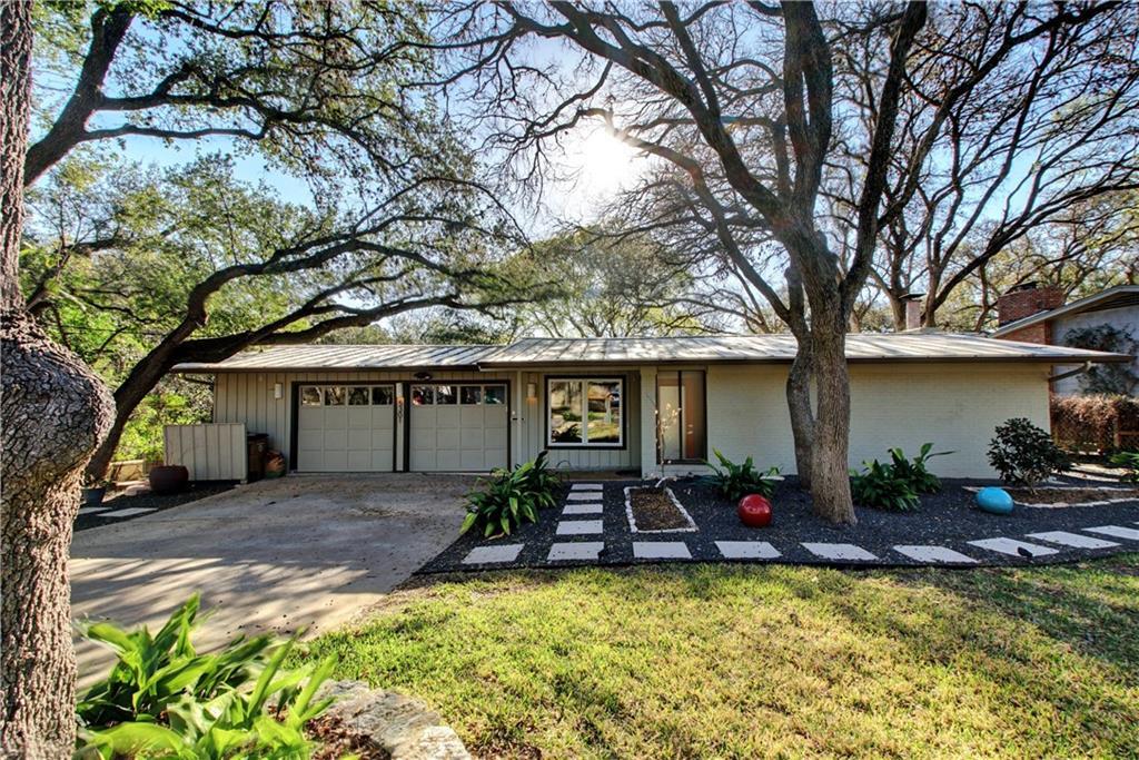 Foto principal - 5301 Turnabout Ln