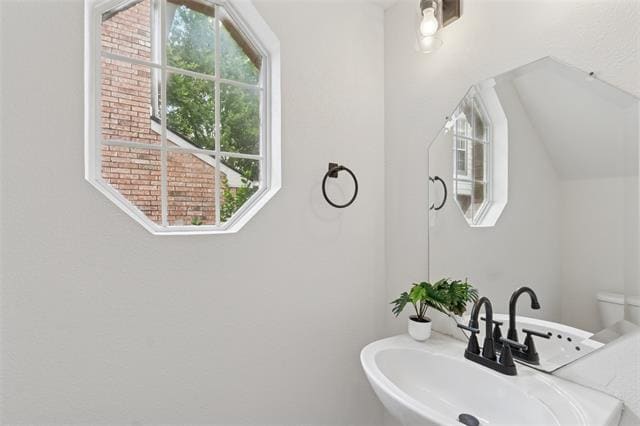 Building Photo - 4816 Rockcreek Ln