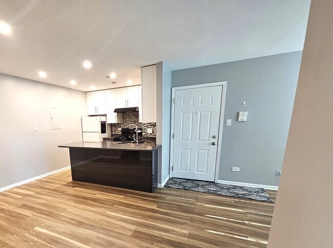 Foto del edificio - 1337 E Wyndham Cir