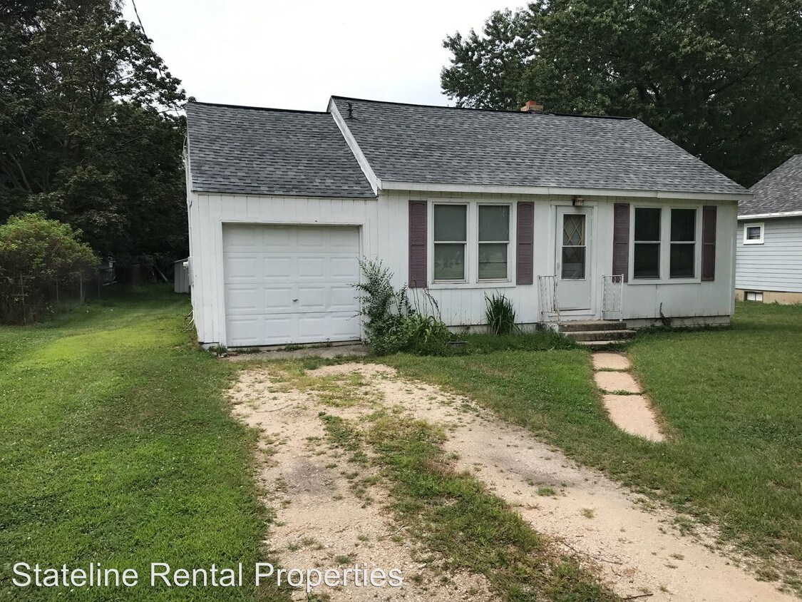 3820 Sandy Hollow Rd, Rockford, IL 61109 House Rental in Rockford, IL